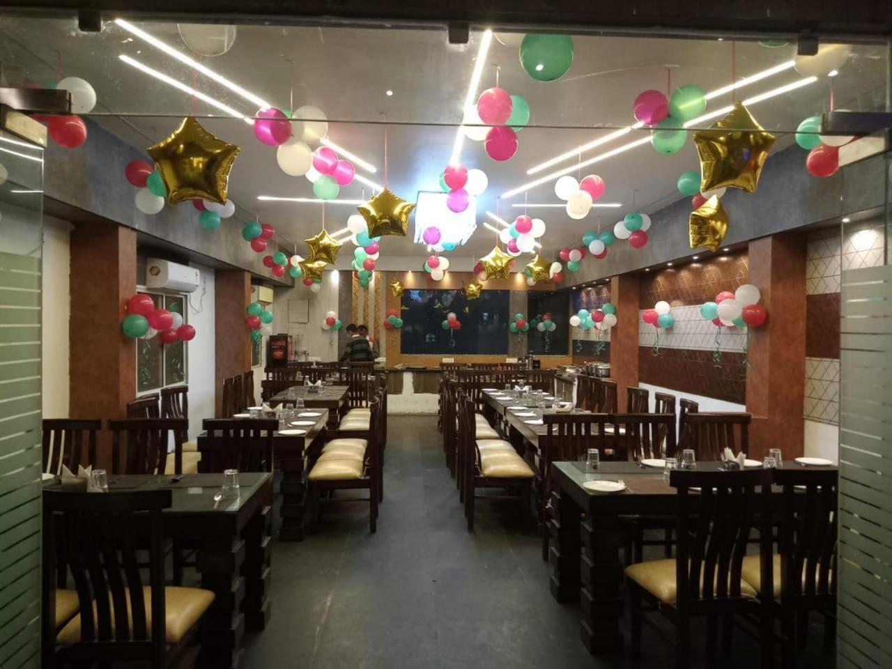 Hotel Grand Surya Kodarma Exterior photo